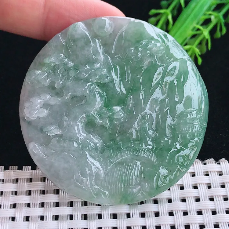 自然光老坑精美温润起胶飘花山水牌吊坠翡翠玉坠尺寸55.8/6.1