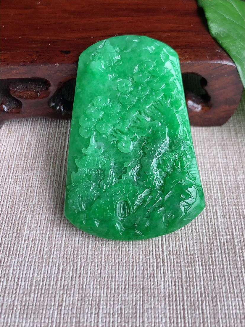 缅甸a货翡翠ddj老坑冰种满绿意境山水牌吊坠  整体54×35.3×5mm 23.47