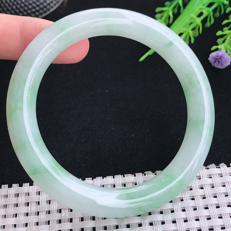 自然光57.8圈口老坑冰润起胶芙蓉飘绿手镯翡翠玉镯尺寸57.8/10.3/10.1