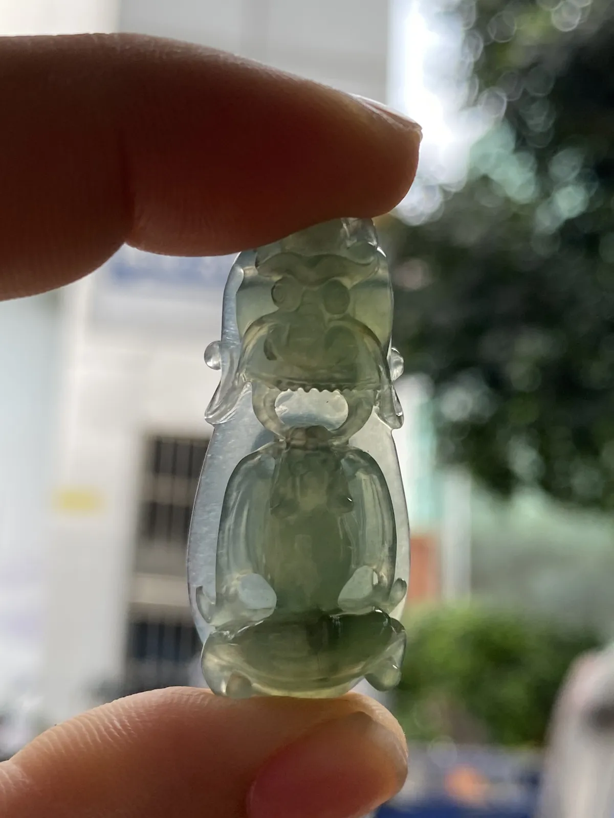 推荐【冰油青如意龙钩】平安如意，福在眼前，无纹裂，水润，冰透，超细腻，厚装饱满，超值～～