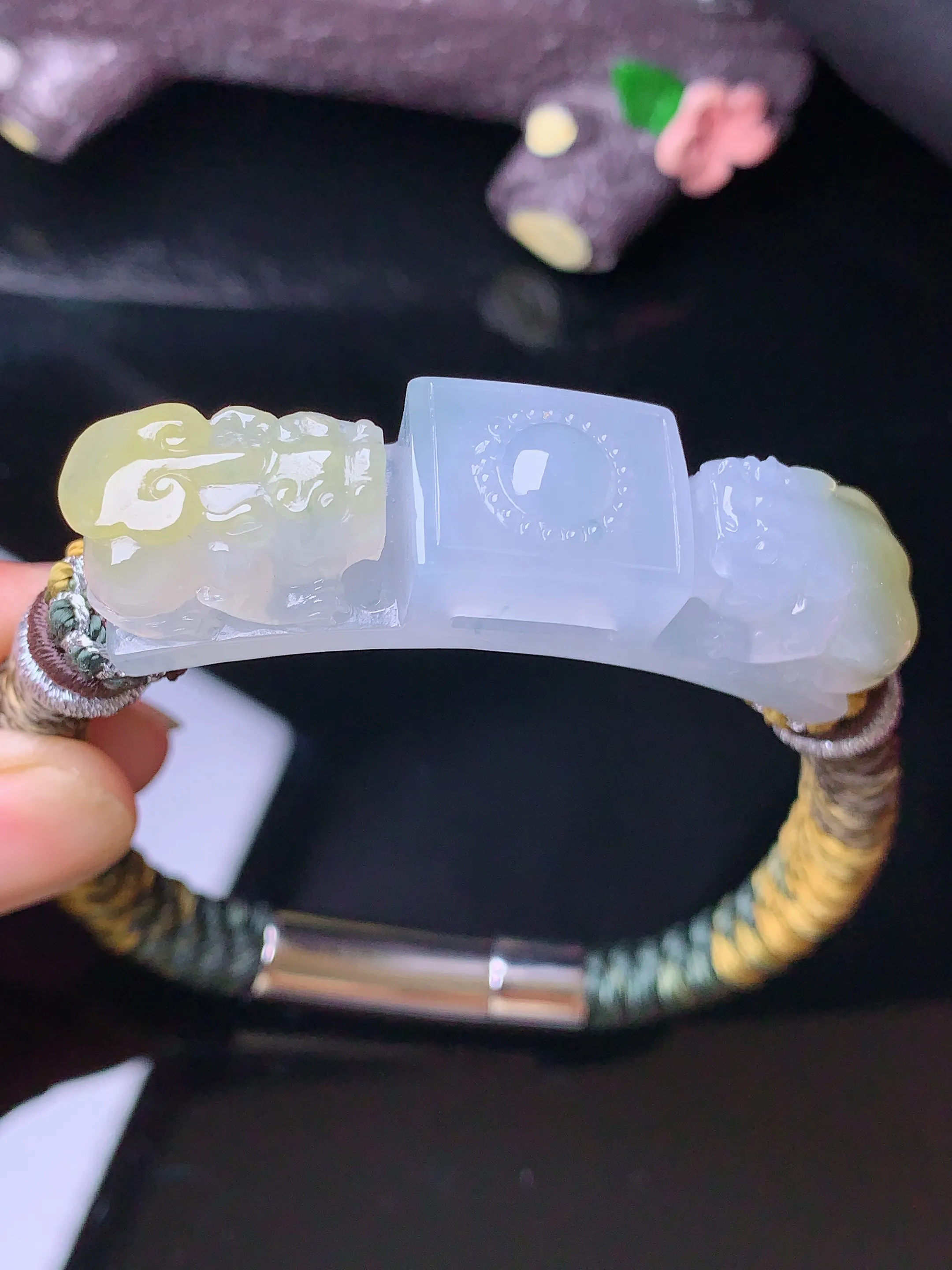 飘黄翡貔貅手链 玉质细腻 色泽清新艳丽 整体尺寸51.5*12.7*12.2