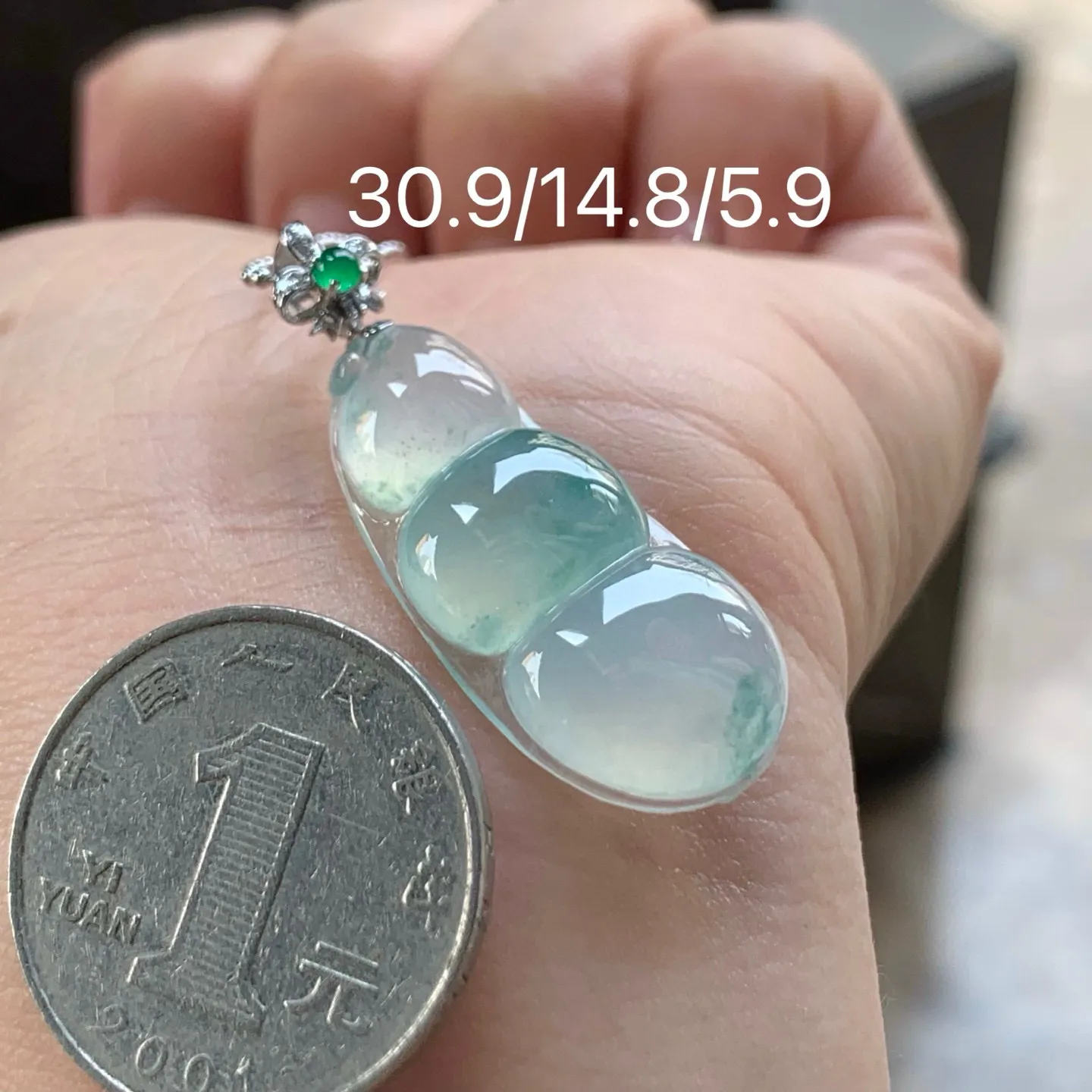 冰种飘花福豆
金扣 清爽