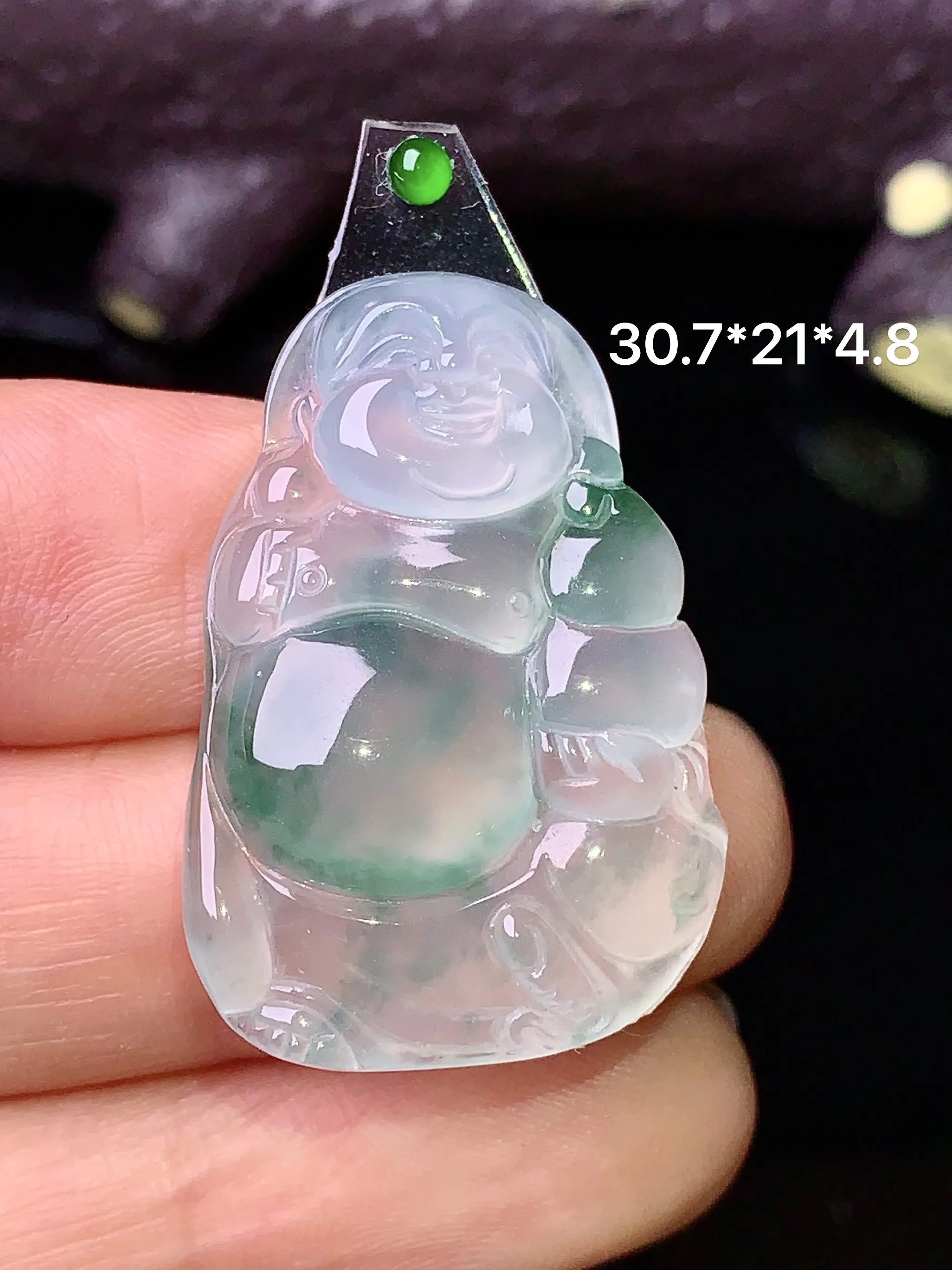镶嵌款 飘绿佛公吊坠 玉质细腻 色泽清新艳丽 整体尺寸30.7*21*4.8
