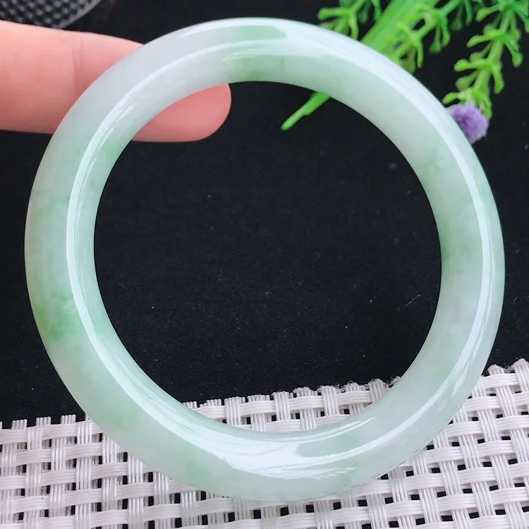自然光57.8圈口老坑冰润起胶芙蓉飘绿手镯翡翠玉镯尺寸57.8/10.3/10.1