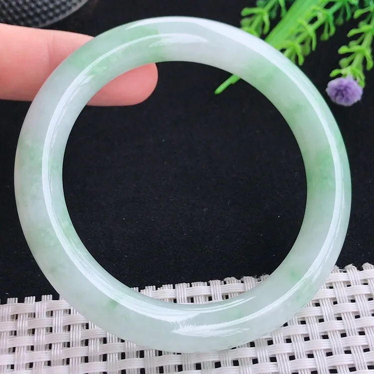 自然光57.8圈口老坑冰润起胶芙蓉飘绿手镯翡翠玉镯尺寸57.8/10.3/10.1