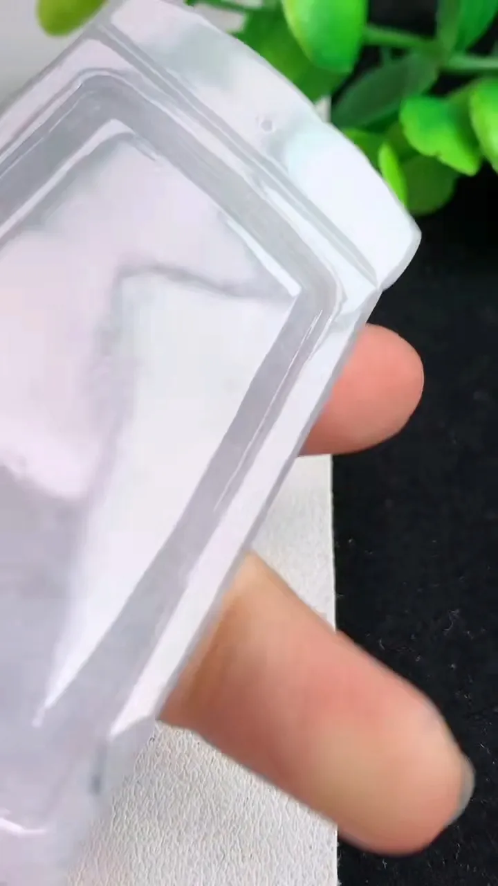 天然A货翡翠白冰文殊菩萨吊坠，尺寸70-43-5.8，重量:38.42g
5月4日