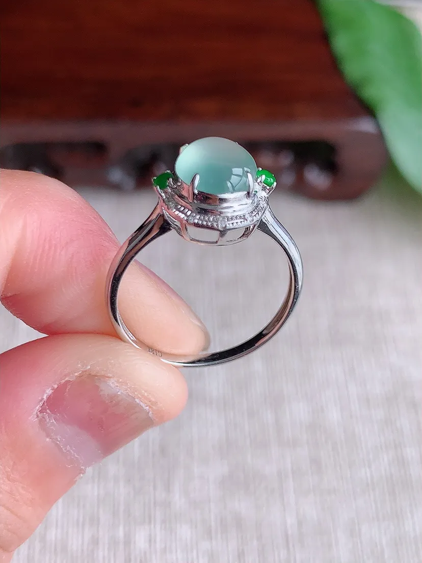 天然A货翡翠18K金伴钻镶嵌晴水蛋面戒指 圈口17裸石尺寸7.6×6.7mm 重量1.86g 0504