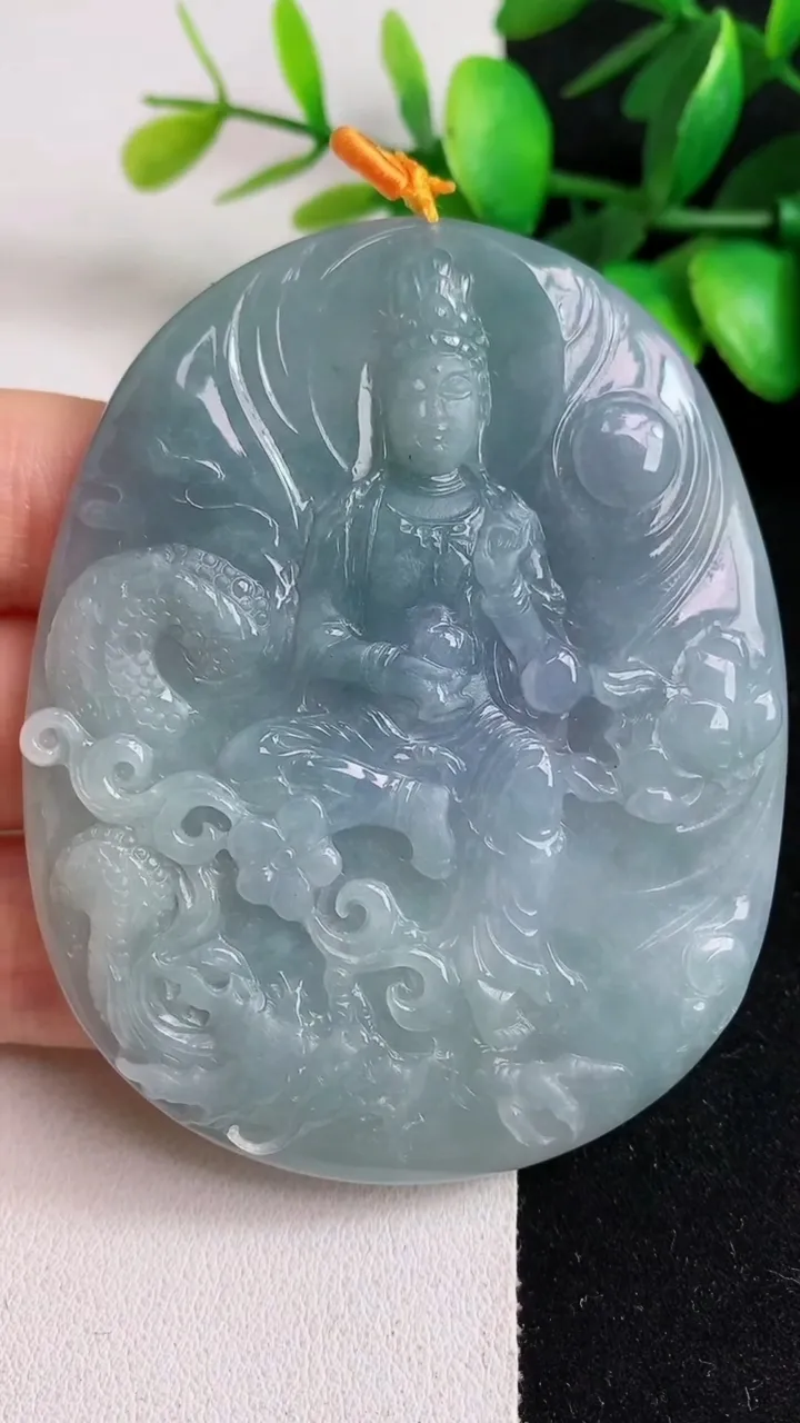 天然A货翡翠紫罗兰祥龙观音菩萨吊坠，尺寸72.2-58-6，重量:52.91g
5月5日