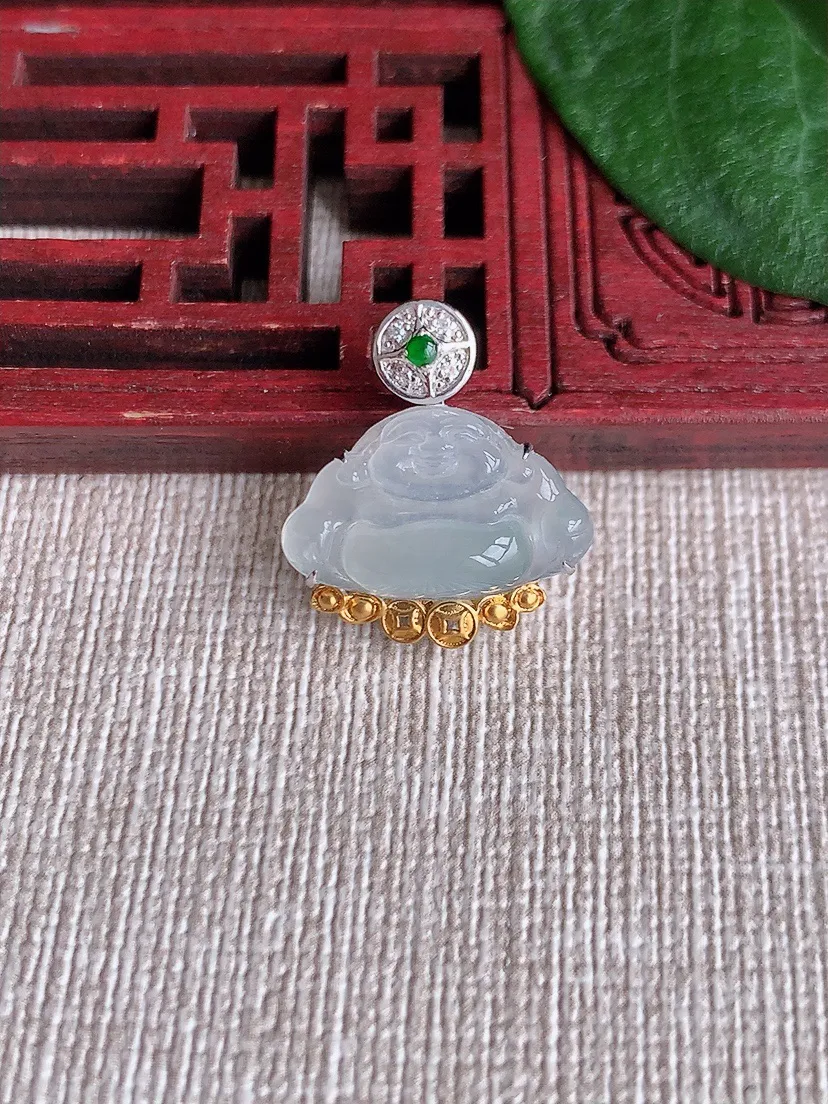 天然A货翡翠18K白月光佛公吊坠尺寸19.7×10.3×17.4×6.4m量2.24g 0504
