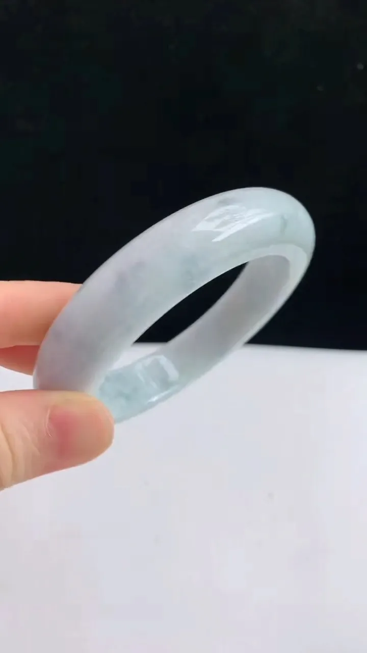 圈口59-60翡翠a货紫罗兰 飘花宽边手镯尺寸59.6-11.8-11.2，重:102.00g5月5日