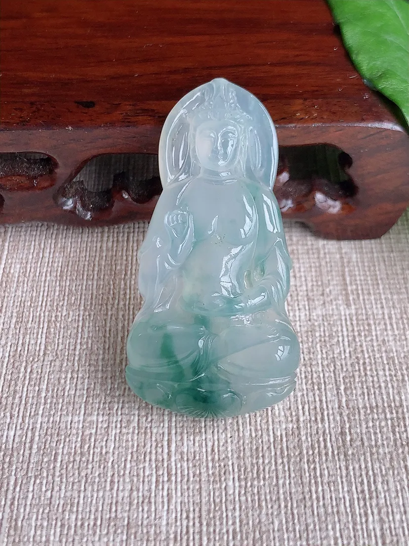 天然A货翡翠飘花观音吊坠尺寸47.2×24×7.6m量14.50g 0504