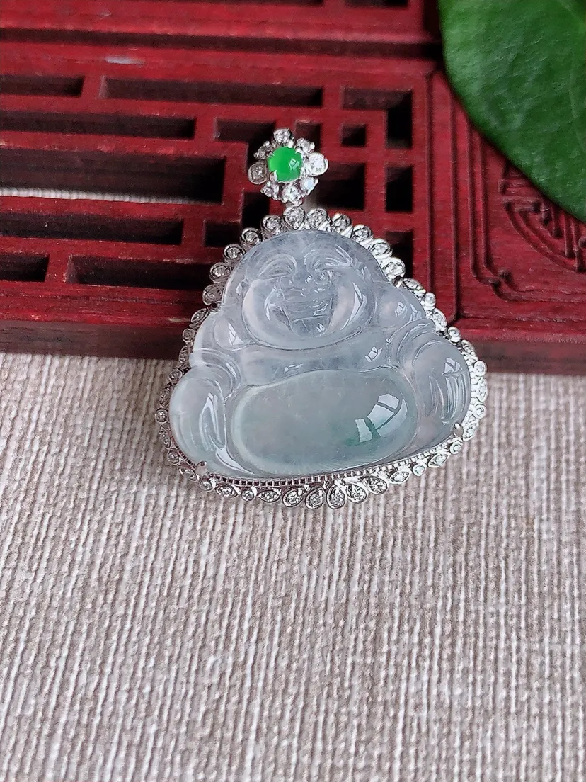 天然A货翡翠18K金伴飘花佛公吊坠尺寸32.3×27.6×10裸石20×24.6m量5.76g 0504