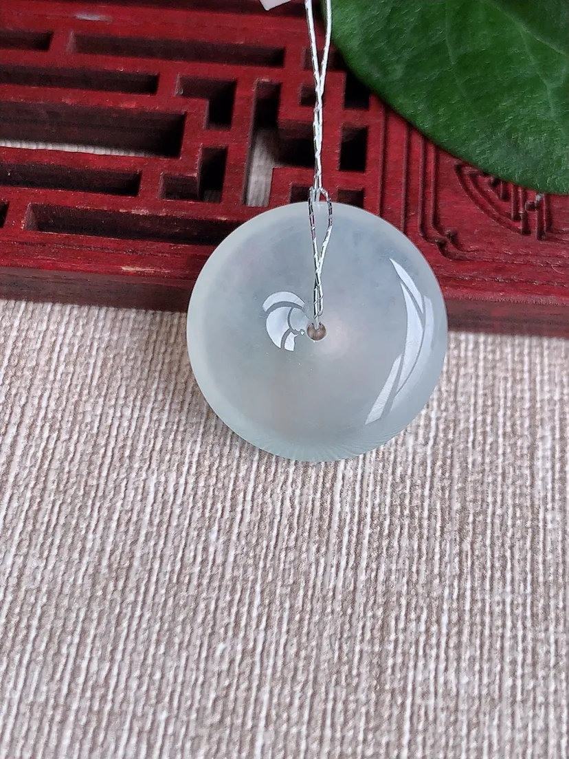 天然A货翡翠白月光平安扣吊坠尺寸22.3×6m量6.16g 0504