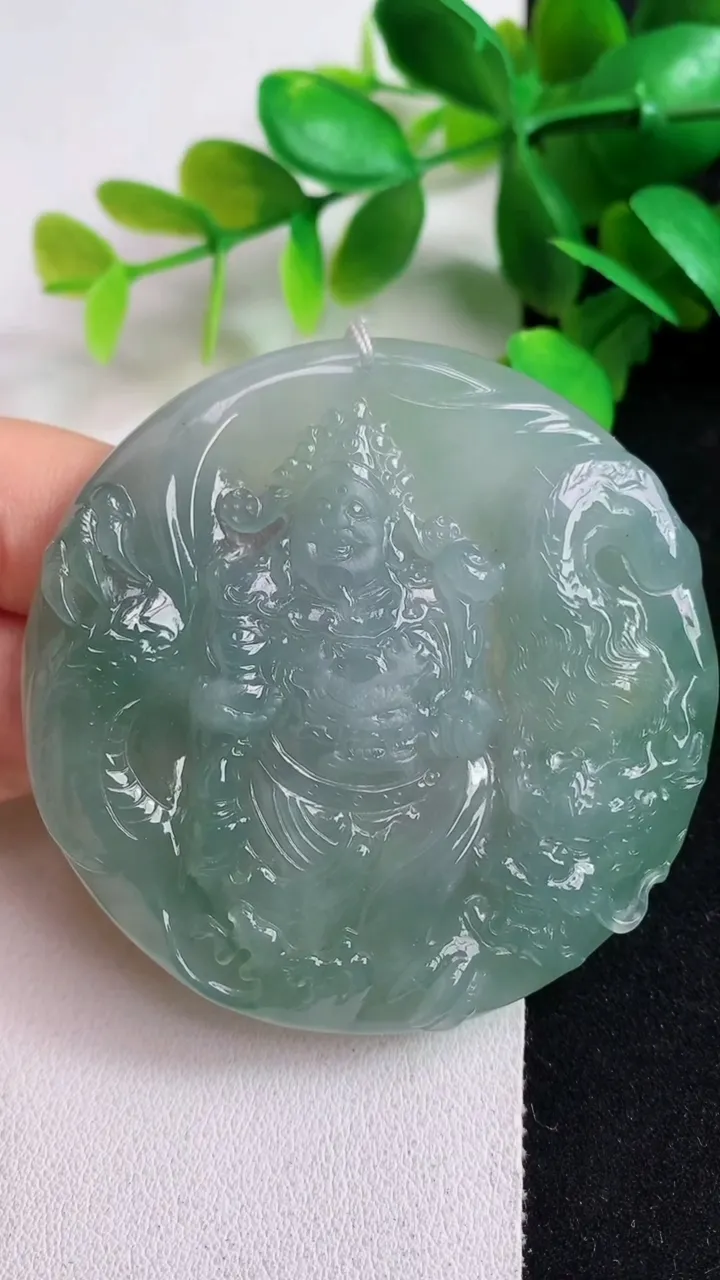 天然A货翡翠祥龙财神爷吊坠，尺寸57.3-6，重量:43.60g
5月6日