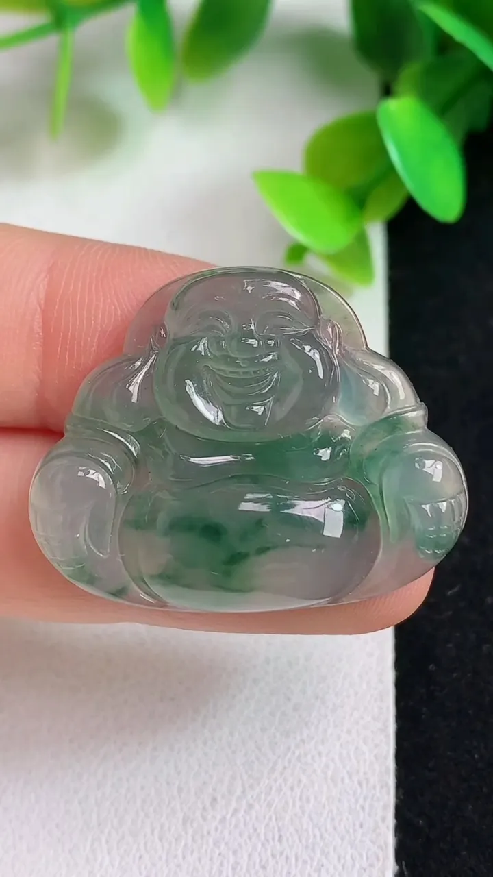 天然A货翡翠飘花佛公吊坠，尺寸25.2-32-5.4，重量:7.12g
5月7日