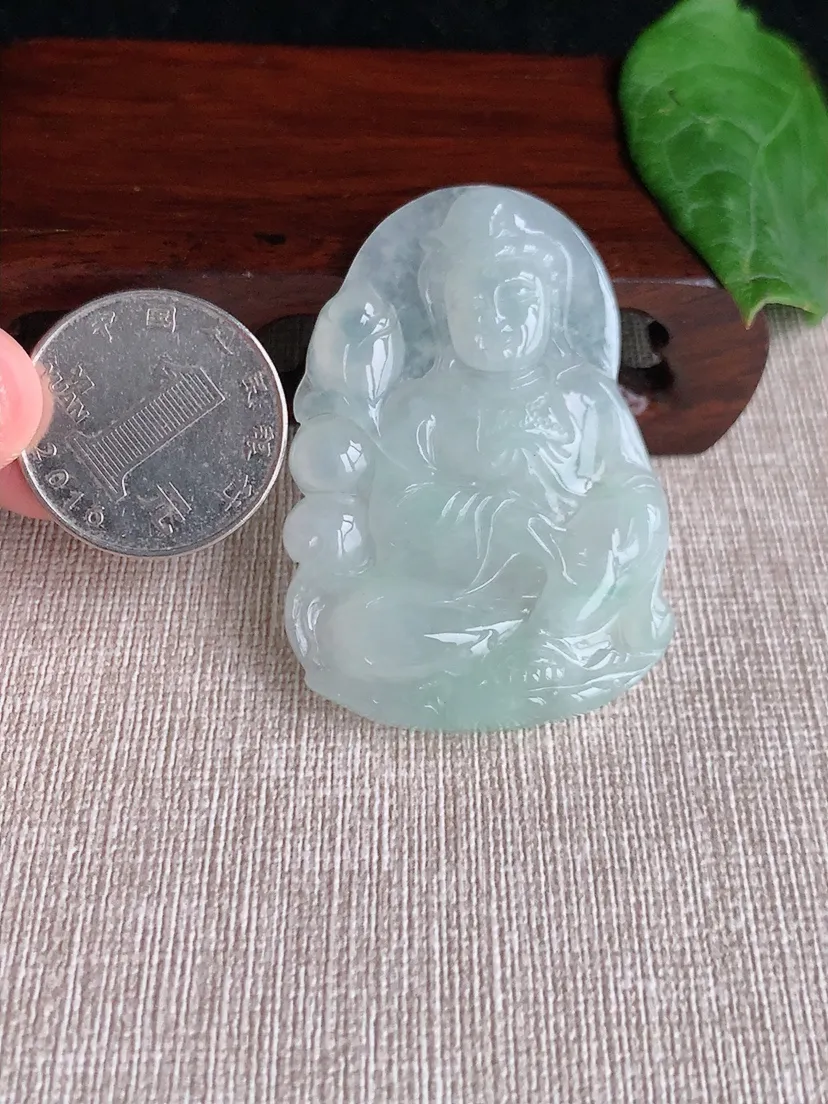 天然A货翡翠大势至菩萨吊坠 尺寸51.3×36.3×5.8m量20.45g 0507