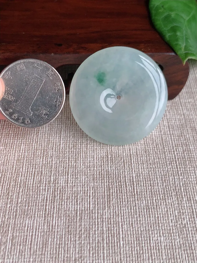 天然A货翡翠飘花大平安扣吊坠尺寸36×5.3m量15.14g 0507