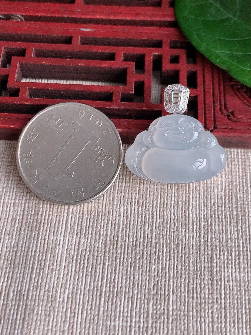 天然A货翡翠18K金伴白月光佛公吊坠尺寸23.4×15.8×23.8×9.2m量5.58g 0506