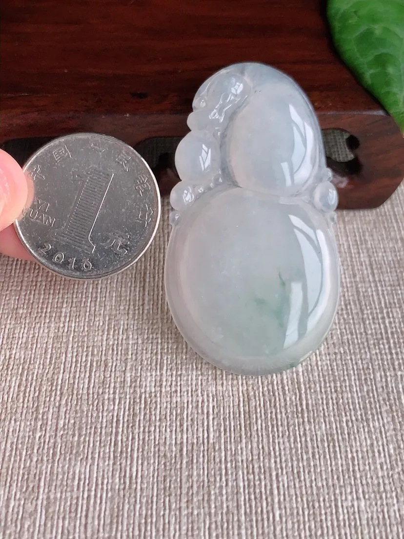 天然A货翡翠飘花大葫芦吊坠尺寸53.4×29.5×6.4m量16.87g 0507