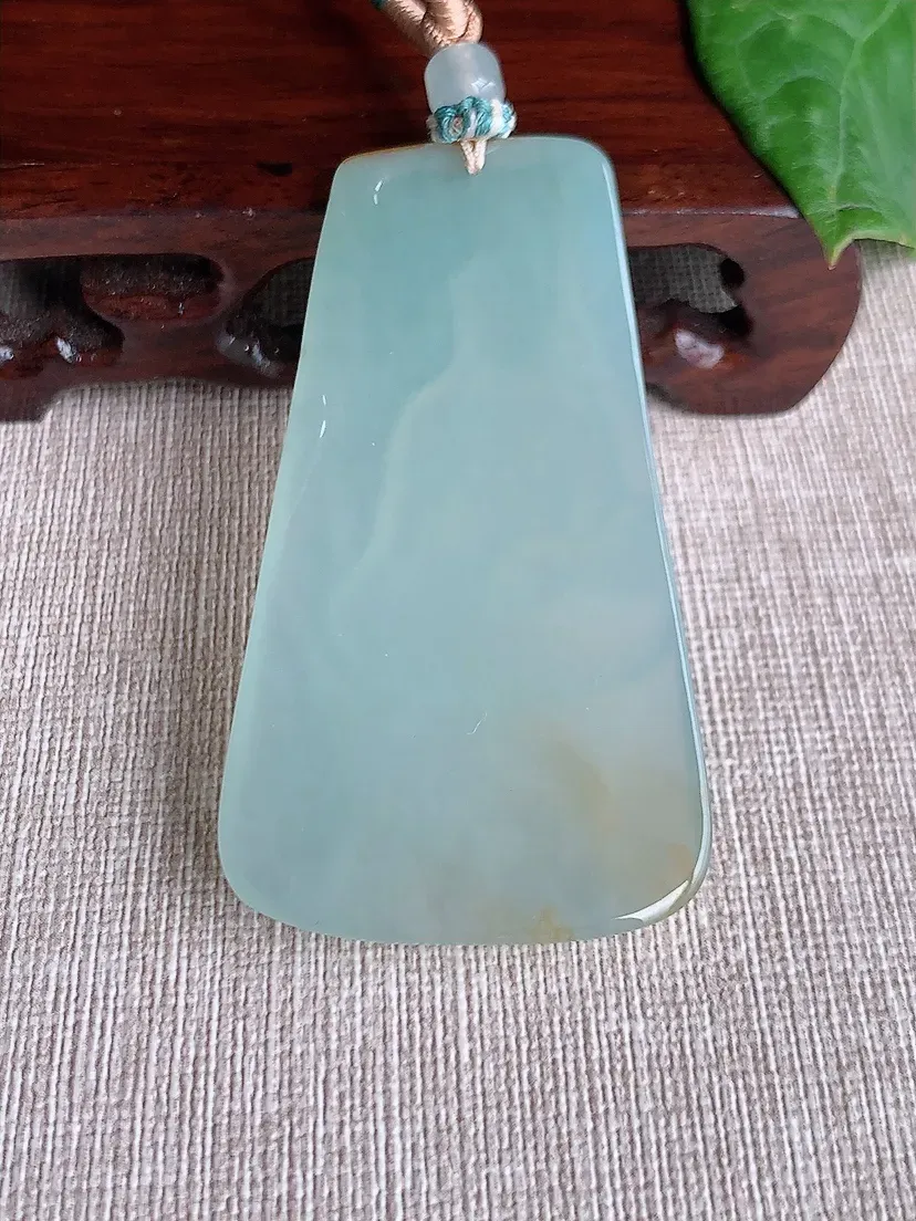 天然A货翡翠飘黄翡观音吊坠尺寸64×36.2×5m量31.00g 0507