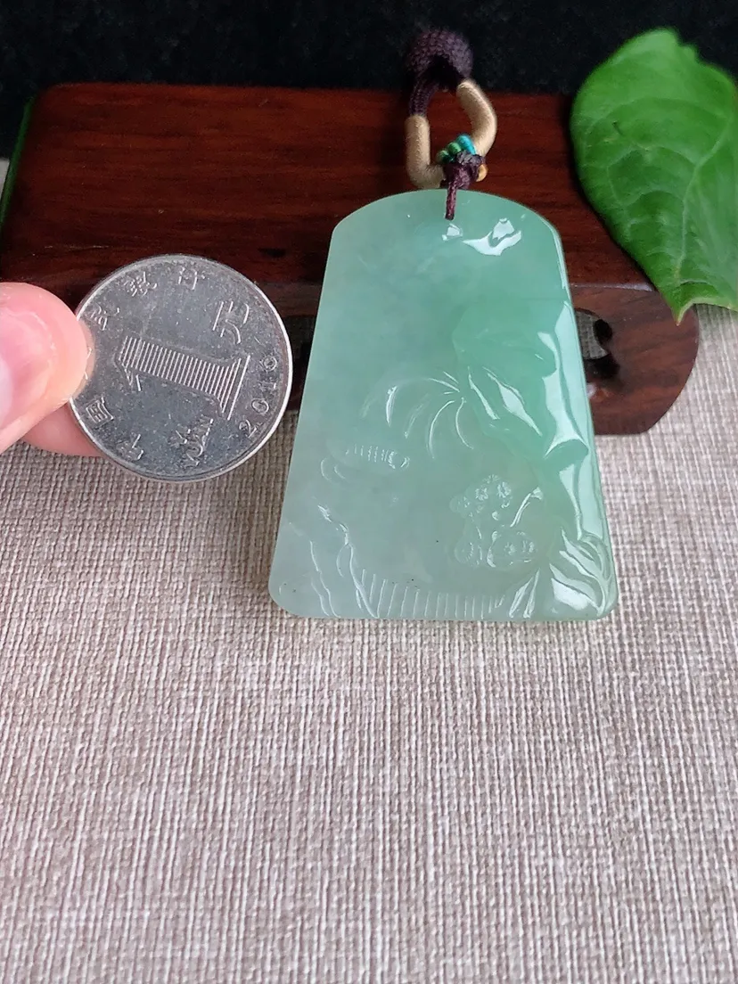 天然A货翡翠晴水意境山水牌吊坠 尺寸46.7×38.2×6.7m量27.63g 0507
