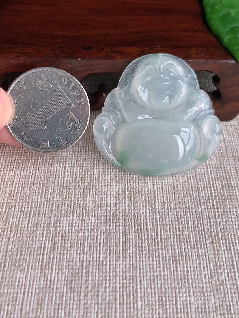 天然A货翡翠飘花大佛公吊坠尺寸35.4×37×5.8m量11.10g 0507