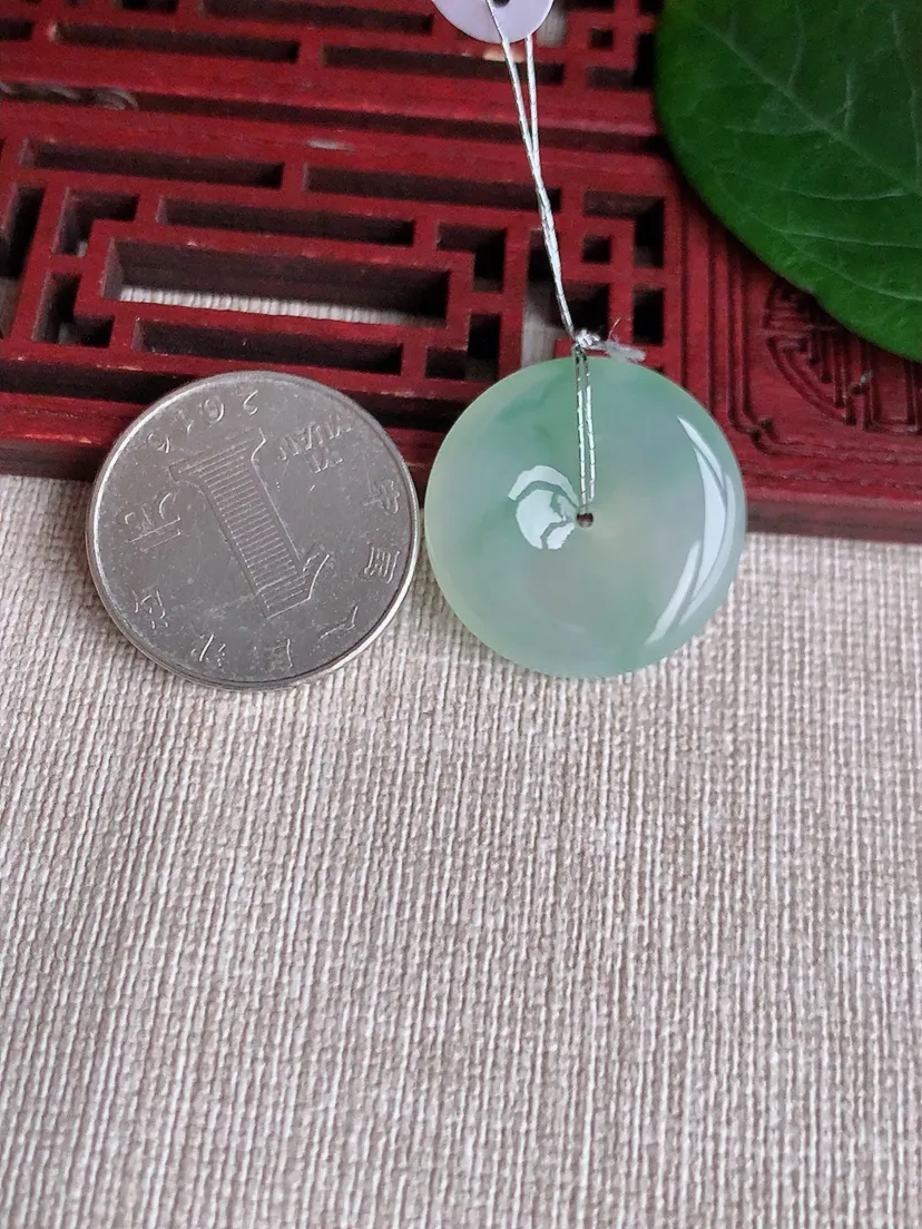 天然A货翡翠飘花平安扣吊坠尺寸24.4×5.3m量6.72g 0507