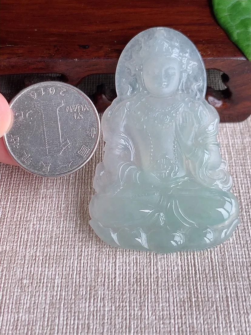 天然A货翡翠晴水度母观音吊坠尺寸59×37.6×4.8m量17.70g 0509