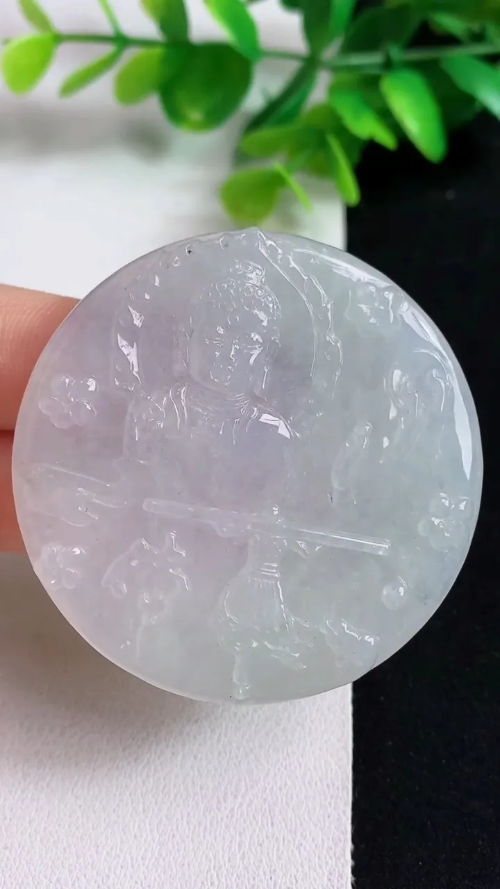 天然A货翡翠白冰佛头吊坠，尺寸51-6.4，重量:32.66g
5月10日