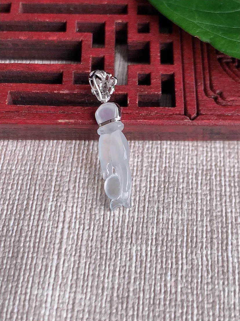 天然A货翡翠18K白月光掌上明珠吊坠尺寸25.3×18.2×6.7×3.6m量1.03g 0509