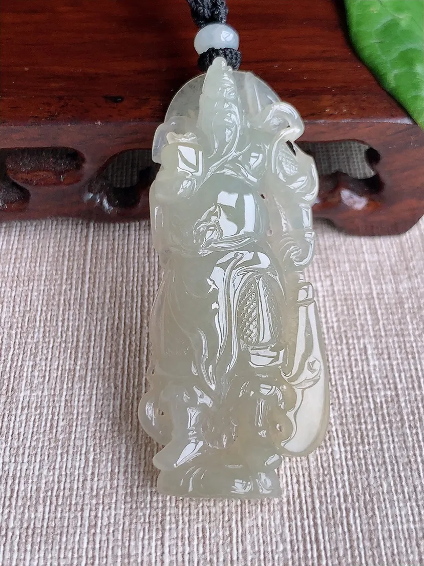 天然A货翡翠冰润黄翡关公吊坠尺寸58.7×25.3×9m量23.96g 0509