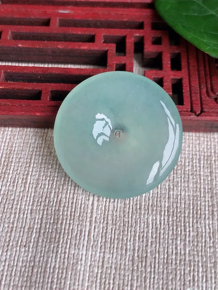 天然A货翡翠晴水平安扣吊坠尺寸27.7×5m量8.56g 0509