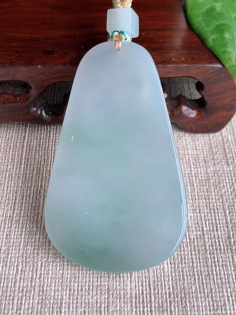 天然A货翡翠晴底普贤菩萨吊坠尺寸52.2×32×7m量27.40g 0509