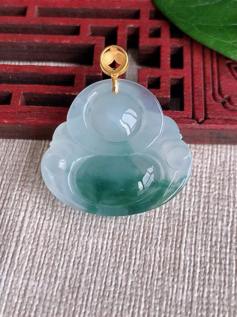 天然A货翡翠18K金扣头飘花佛公吊坠 尺寸29.4×23.3×26×6m量5.53g 0511