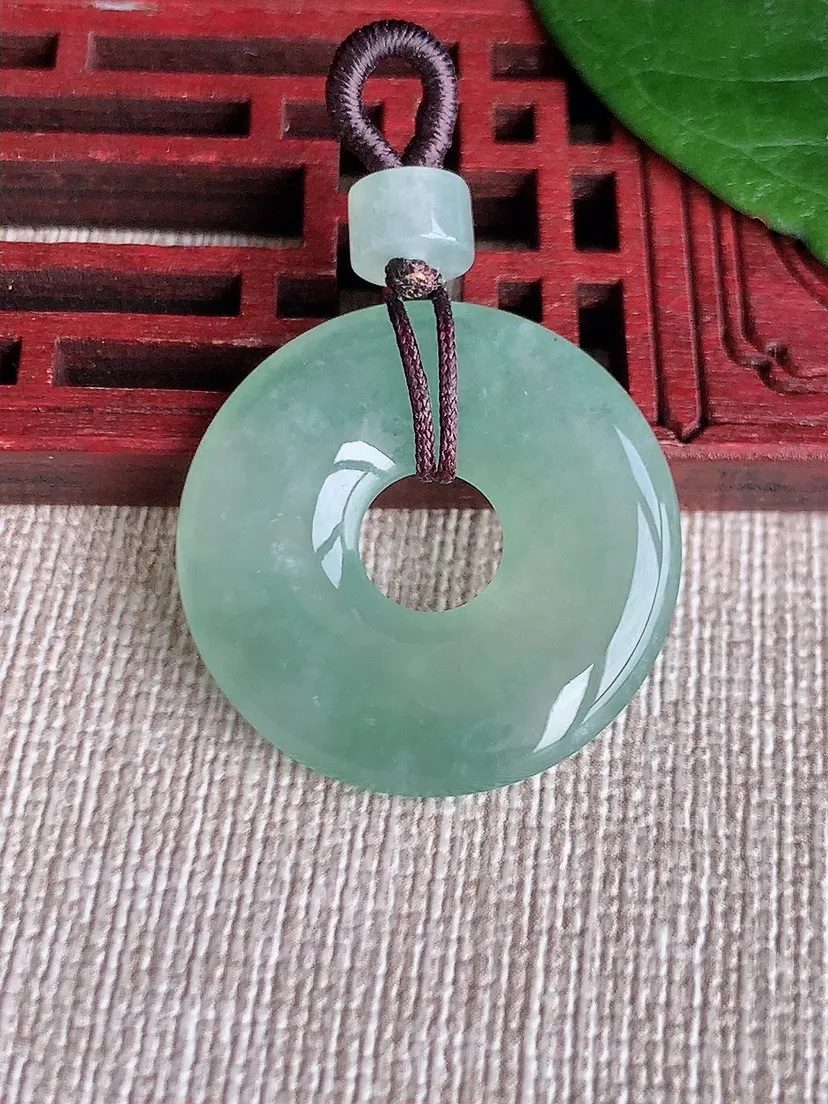 天然A货翡翠晴底平安环吊坠尺寸25.6×4.3m量5.82g 0511