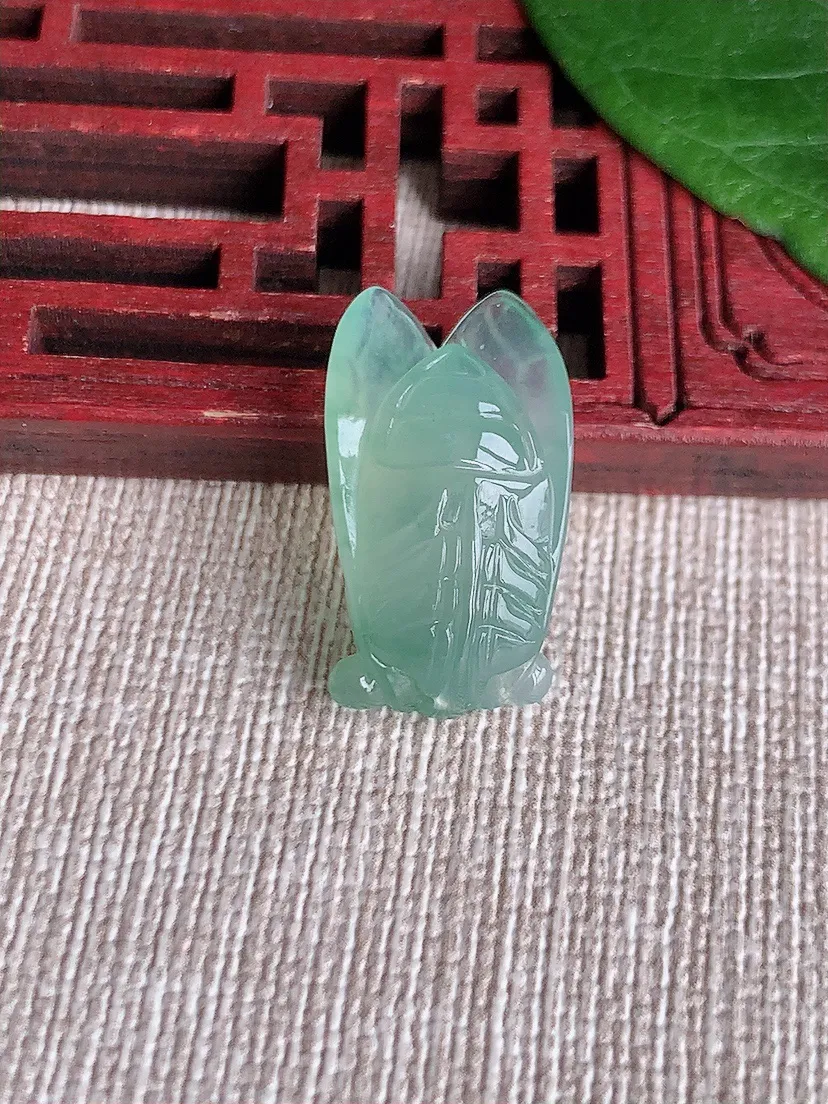 天然A货翡翠晴水一鸣惊人吊坠尺寸22.4×12.4×7.6m量3.42g 0511