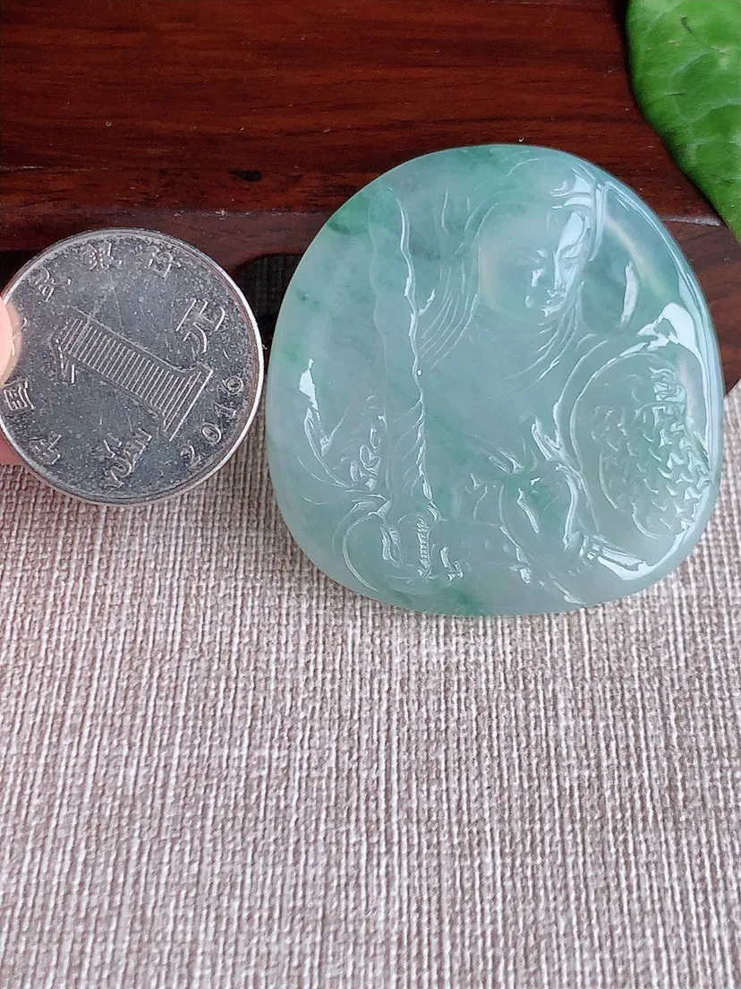 天然A货翡翠飘花常胜将军吊坠尺寸42.5×41.4×5.7m量20.22g 0511