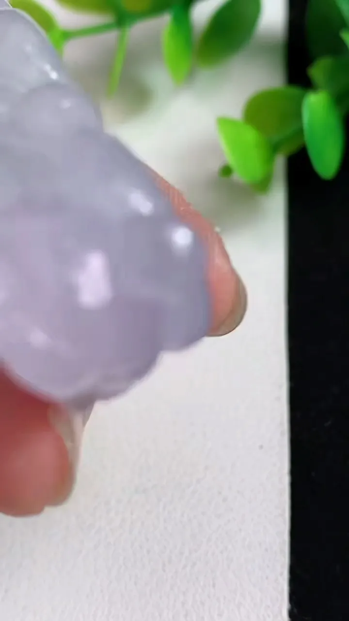 天然A货翡翠紫罗兰貔貅吊坠，尺寸53-27-14，重:39.68g
5月11日