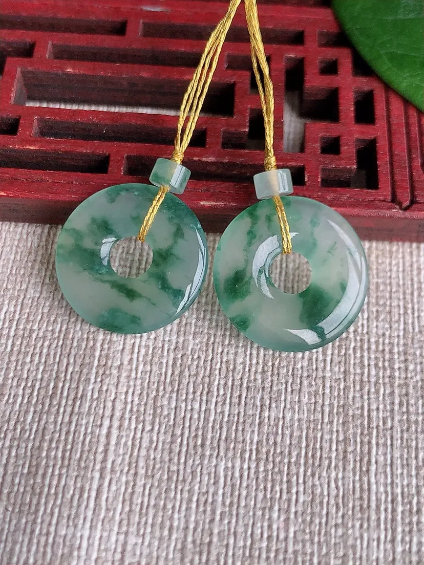 天然A货翡翠飘花平安环吊坠一对尺寸17.5×2.5m量3.50g 0511