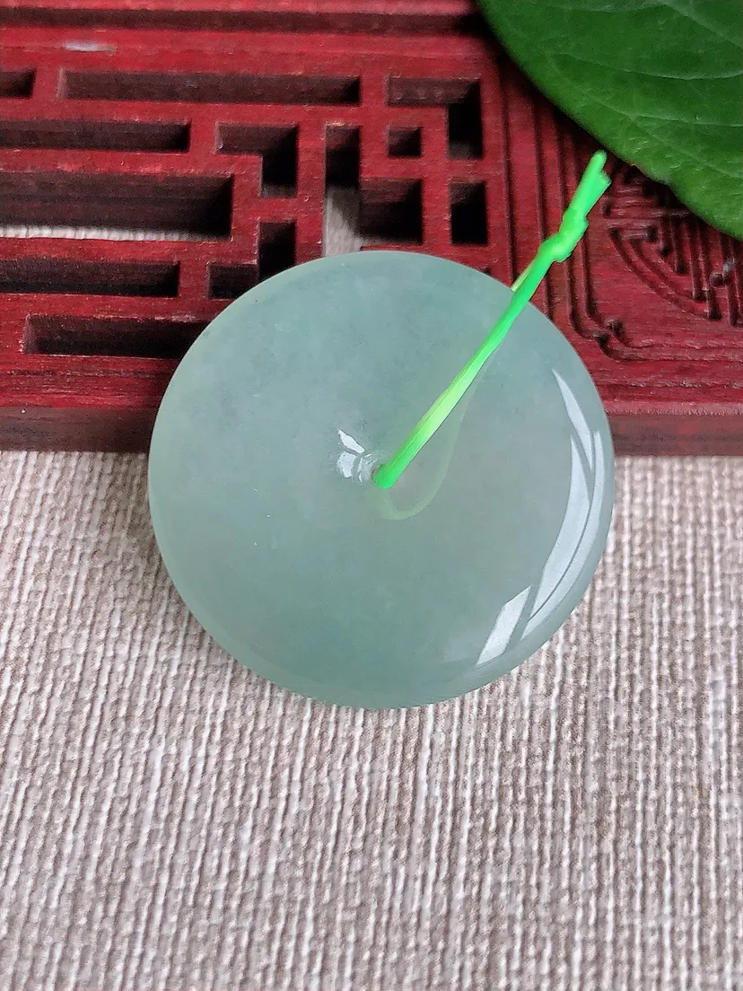 天然A货翡翠晴水平安扣吊坠尺寸28.8×5m量8.90g 0511