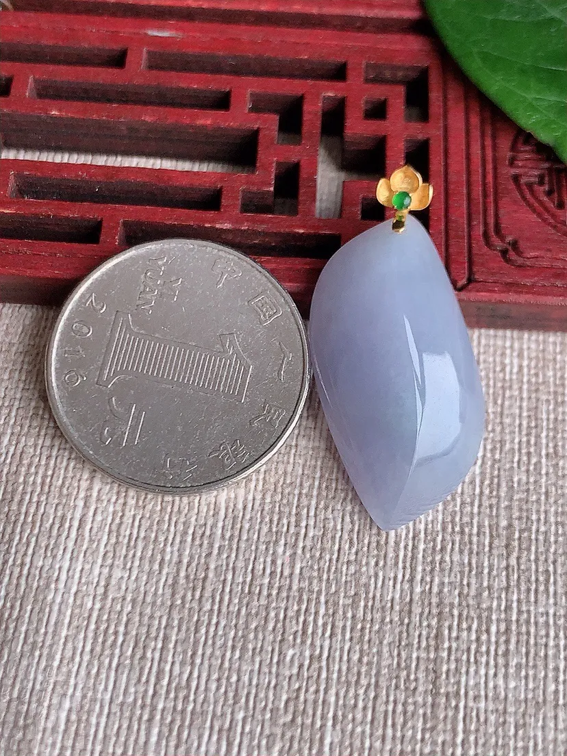 天然A货翡翠18K金扣头紫罗兰随形吊坠尺寸30.2×15×9.2m量6.20g 0511