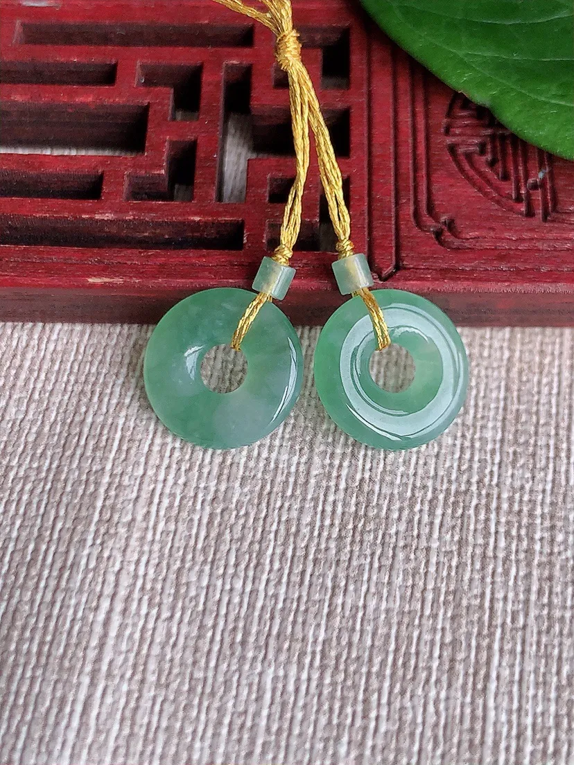 天然A货翡翠晴水平安环吊坠一对尺寸12.7×2.4m量1.82g 0511