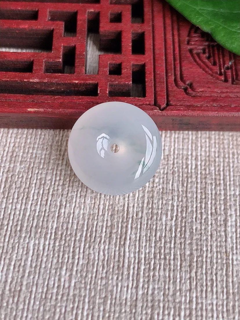 天然A货翡翠飘花平安扣吊坠尺寸16.3×5.6m量3.05g 0511