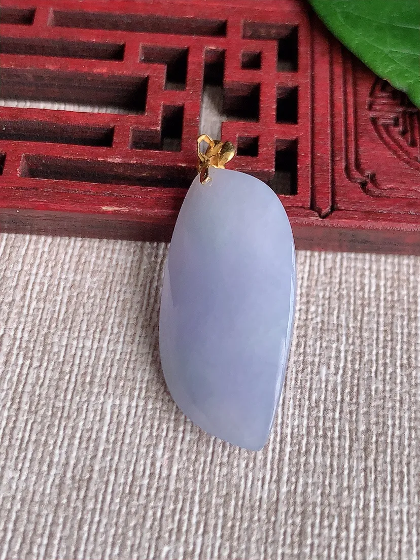 天然A货翡翠18K金扣头紫罗兰随形吊坠尺寸30.2×15×9.2m量6.20g 0511