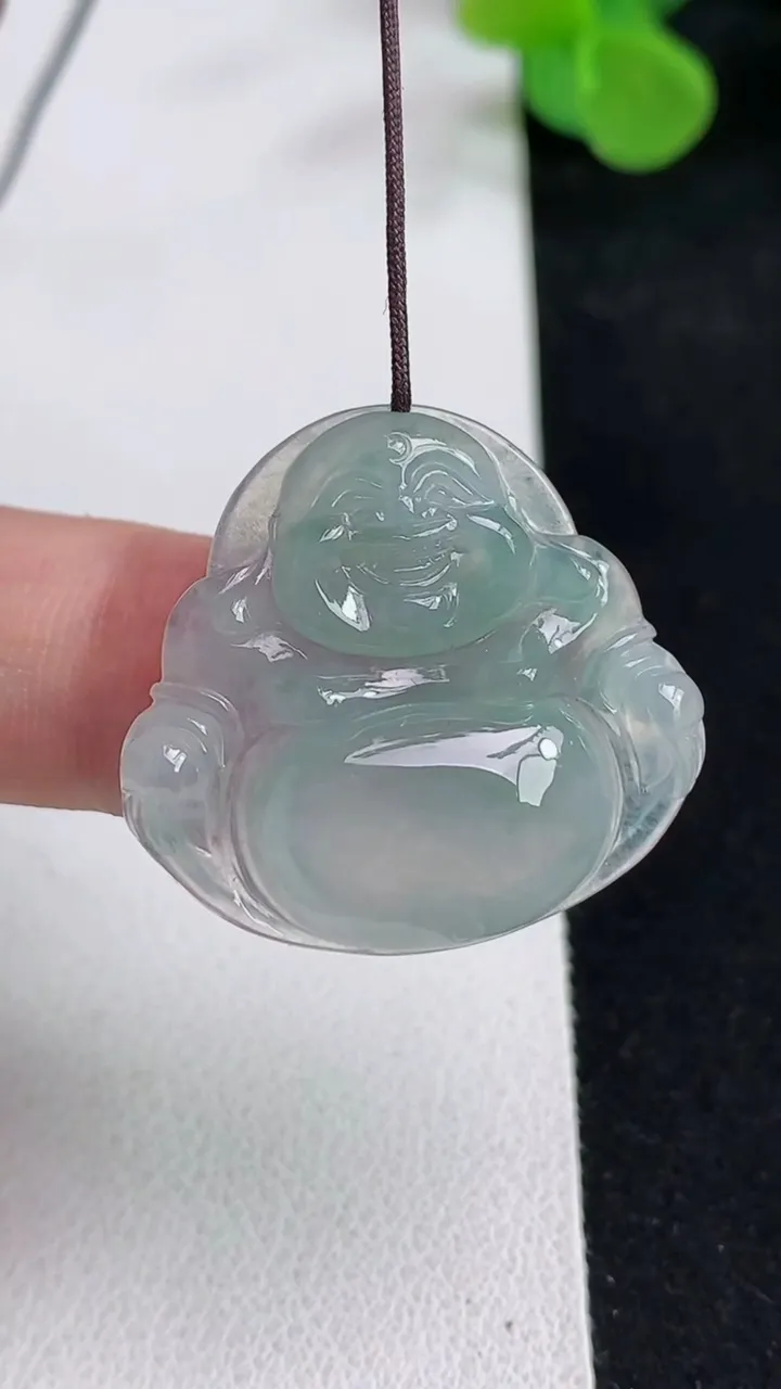 天然A货翡翠佛公吊坠，尺寸26.7-28.8-5，重量:5.63g
5月12日