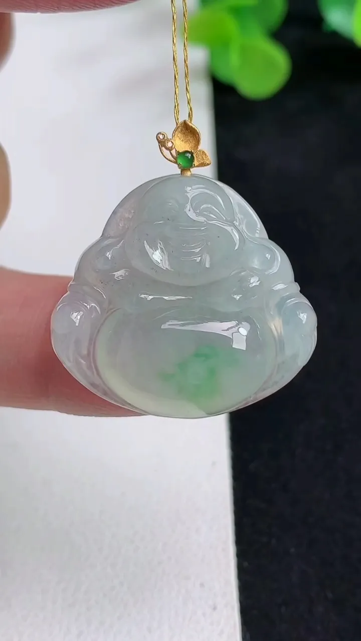 天然A货翡翠佛公吊坠，尺寸25-27.2-6.3，重量:7.11g
5月12日