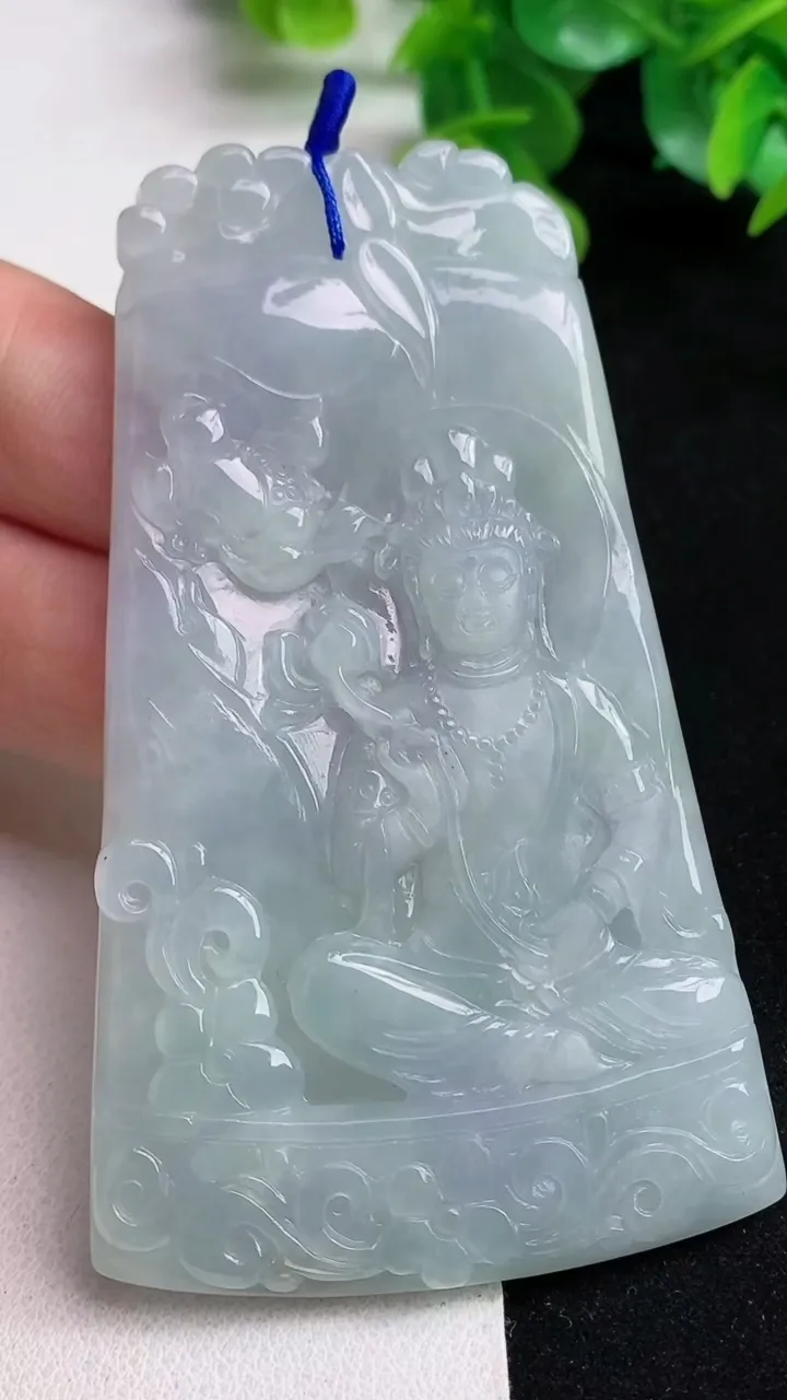 天然A货翡翠紫罗兰大势至观音菩萨吊坠，尺寸83-46.8-5.7，重量:53.86g
5月12日
