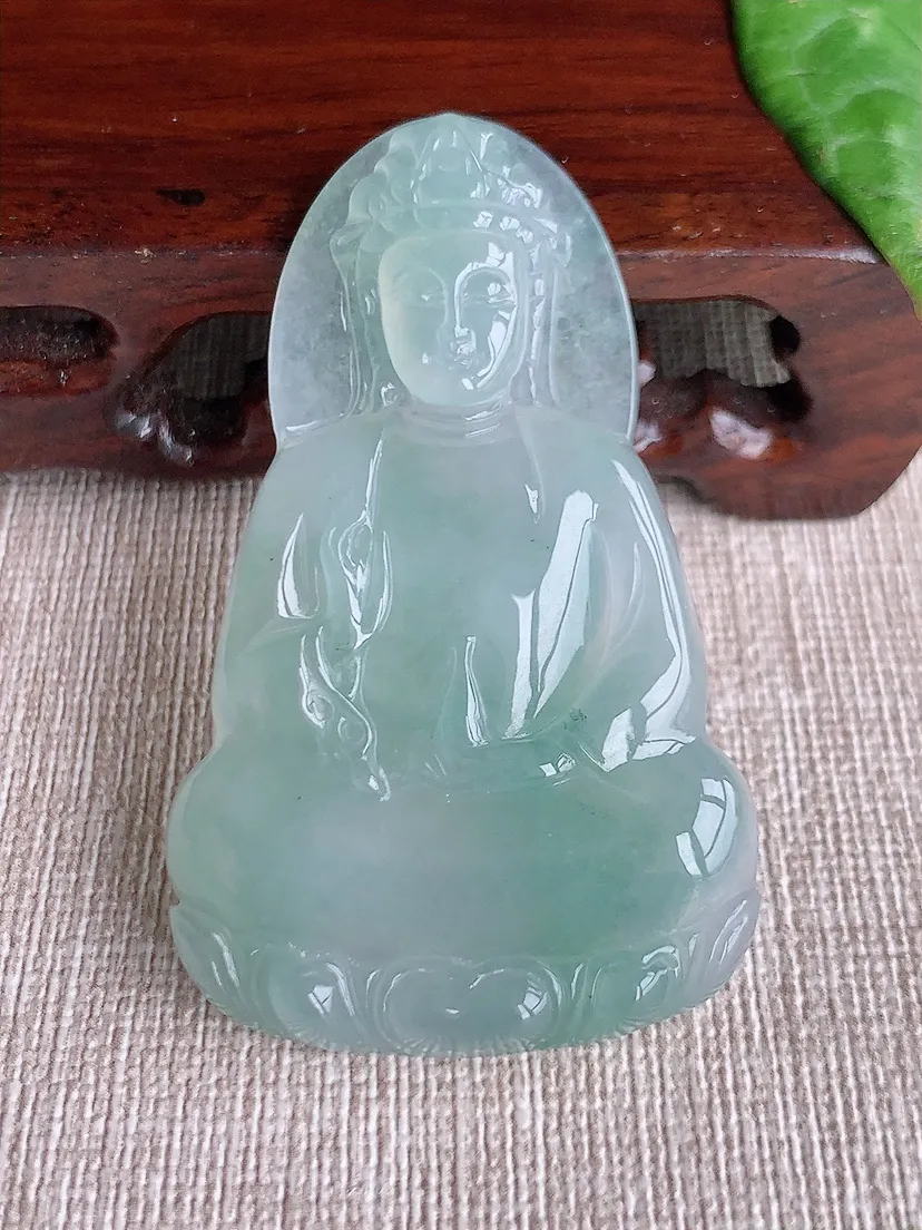 天然A货翡翠晴水素衣观音吊坠尺寸56.4×34.3×6m量20.54g 0511