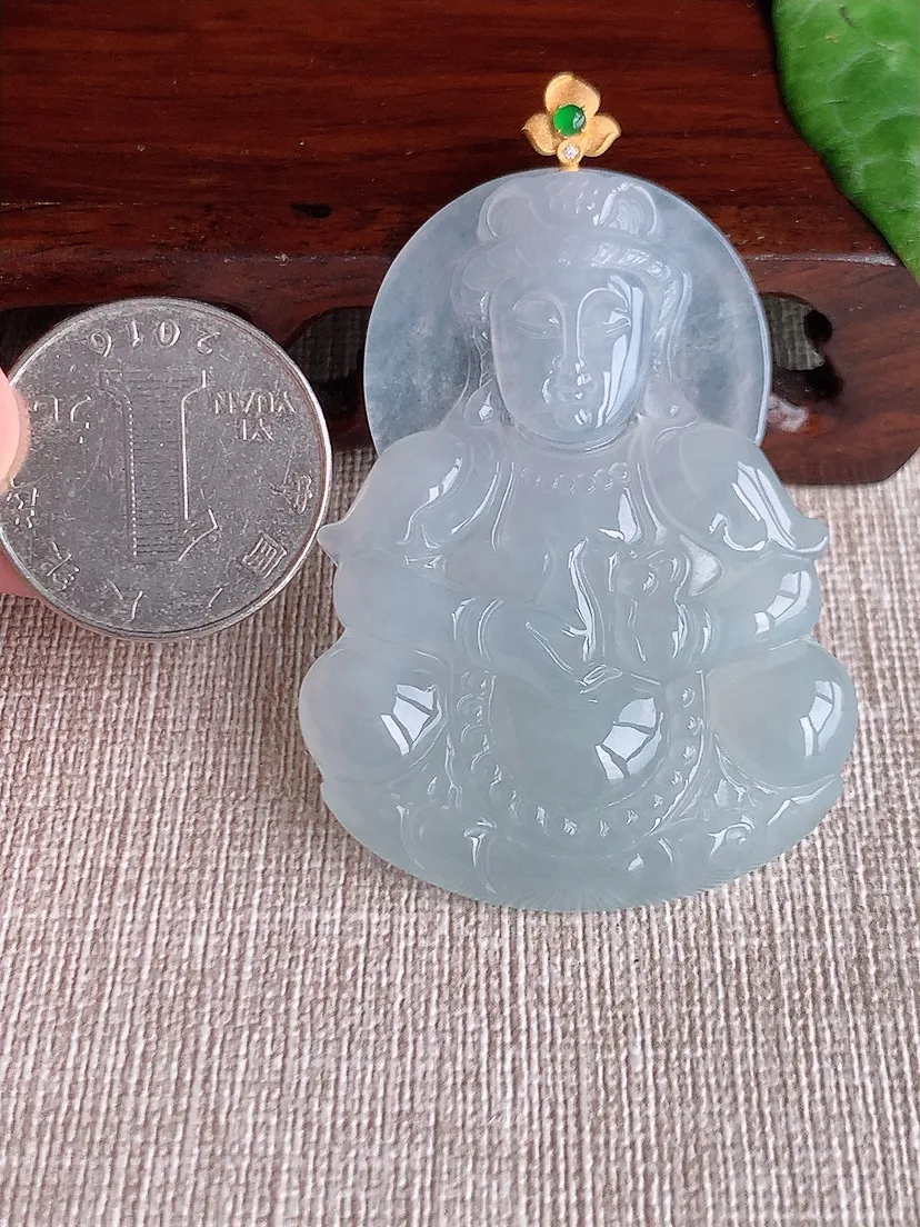 天然A货翡翠18K金扣头白月光观音吊坠尺寸60.3×53.3×39.2×6m量21.55g 0511