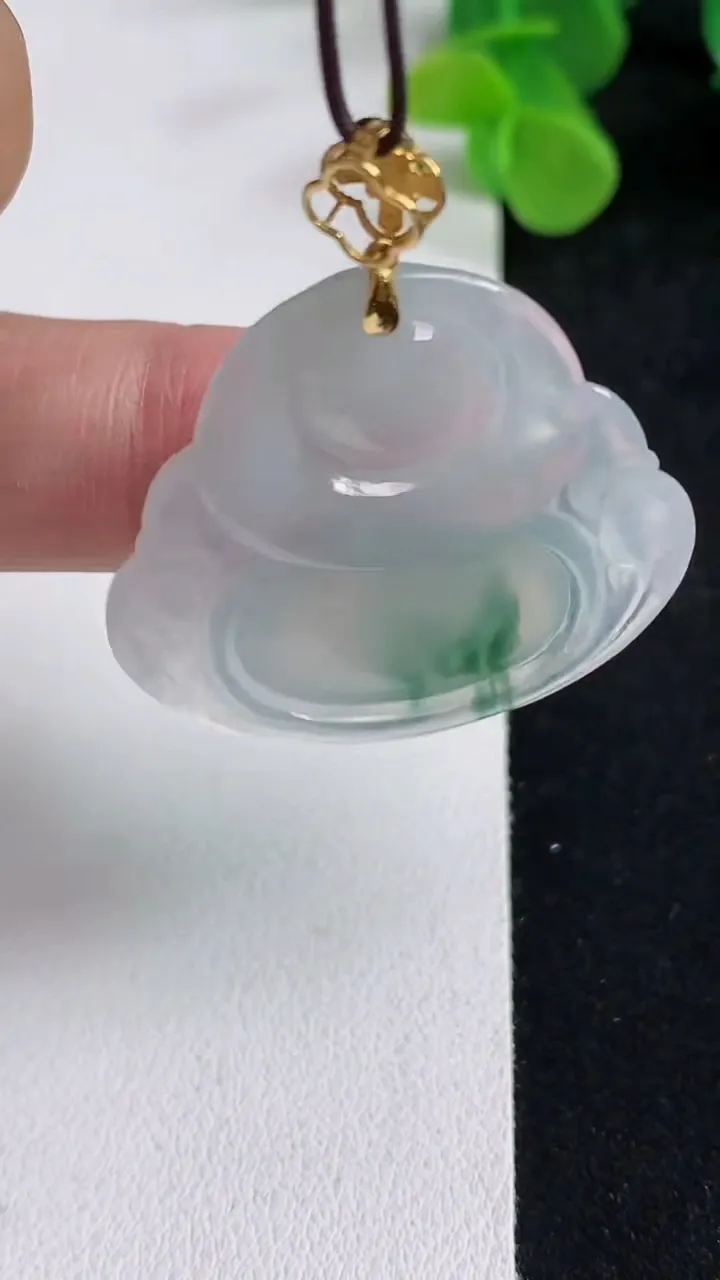 天然A货翡翠飘花佛公吊坠，尺寸30.3-34-5.8，重量:9.40g
5月12日